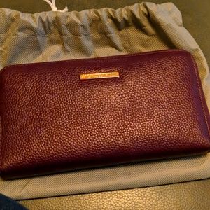 Ora Delphine Wallet